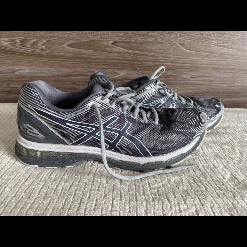 Men’s ASICS Gel Nimbus 19 running shoes